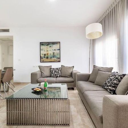 Luxury 3 Bedroom Apt, Harav Kook7 Jeruzsálem Kültér fotó