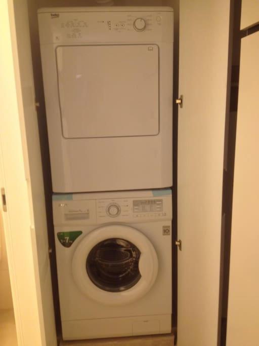 Luxury 3 Bedroom Apt, Harav Kook7 Jeruzsálem Kültér fotó
